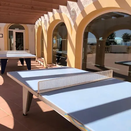 Pool Paradise *